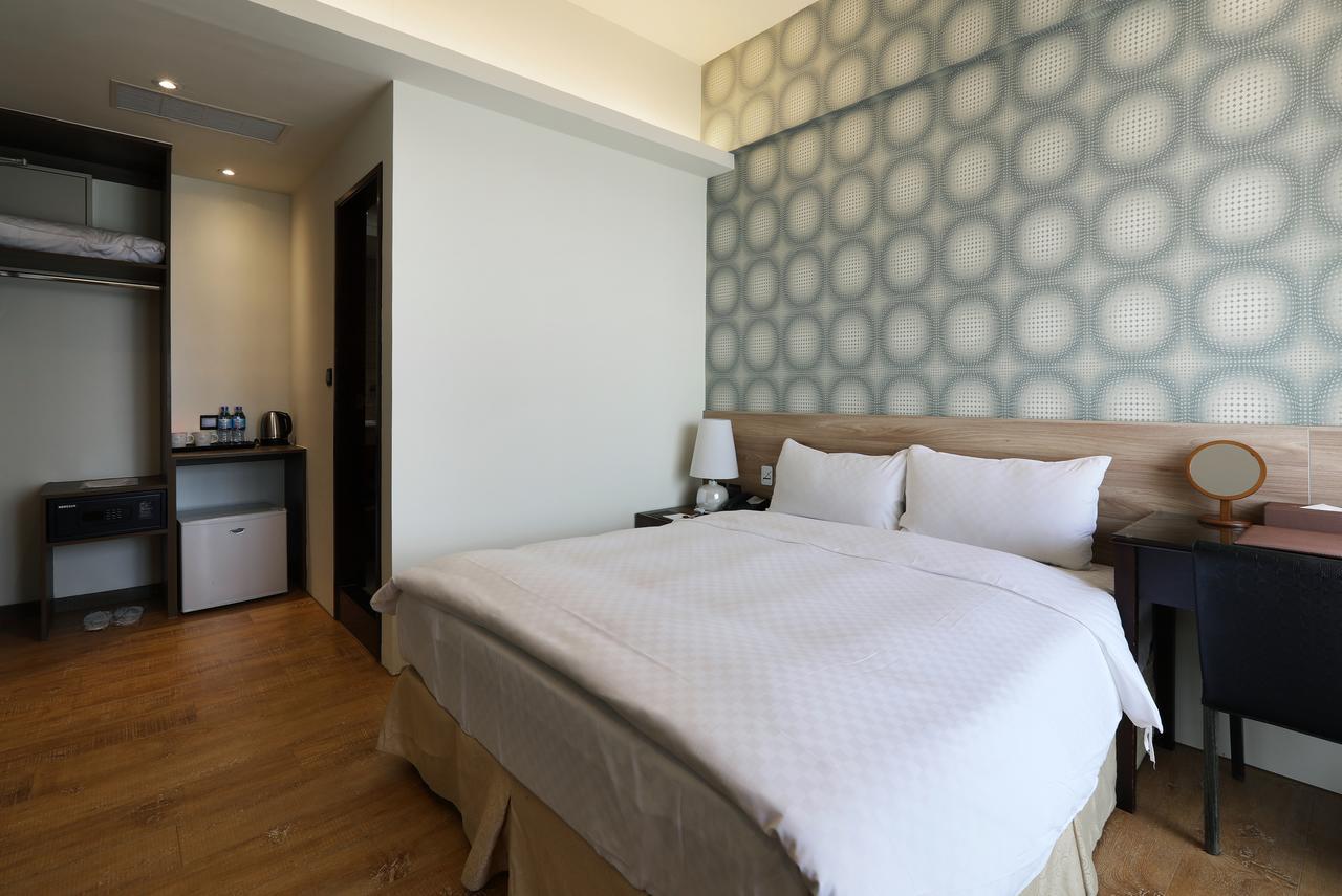 Kun Hotel Taichung Eksteriør billede